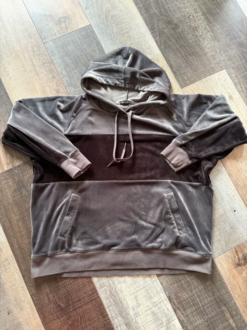 Champion Life Velour Colorblock Hoodie XL Gray Black Pullover